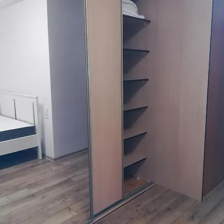 Na Dziewiatym Pietrze Apartment *